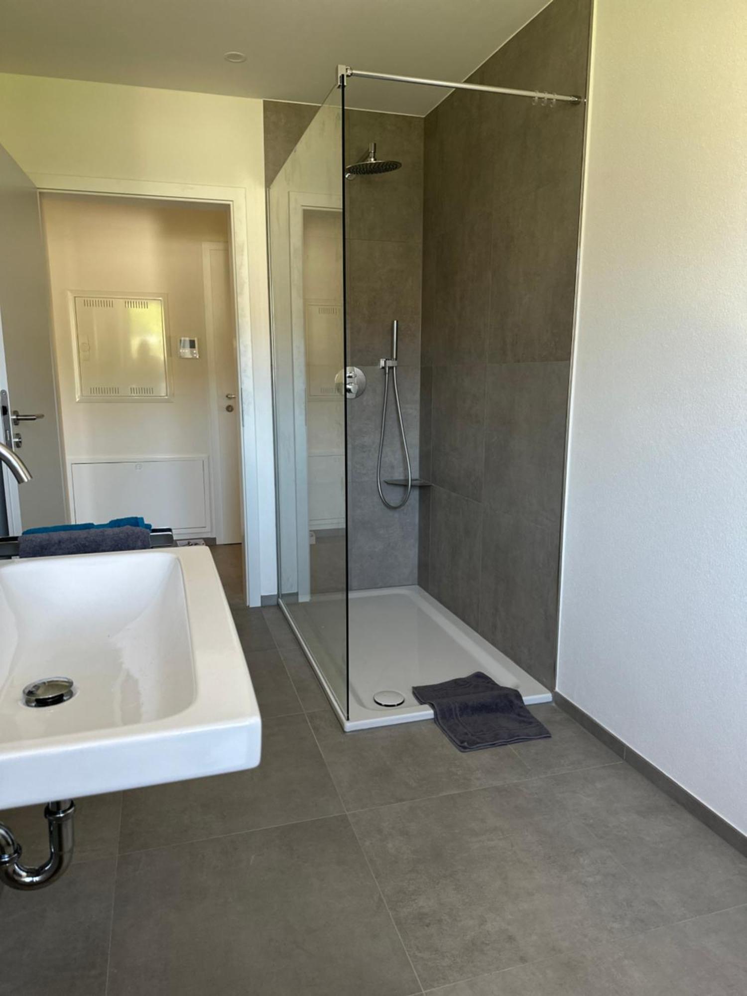 Moselappartements By Weingut Marco Adamy Lösnich Exterior foto